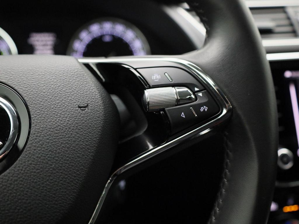 Skoda Superb 1.4 tsi iv phev business edition | automaat | navigatie | appl