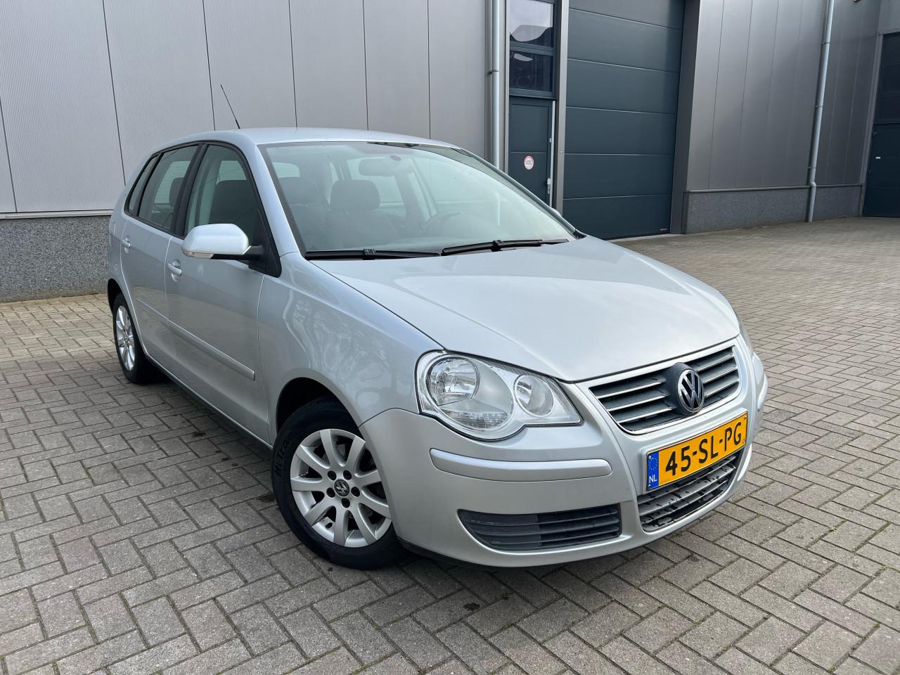 Volkswagen Polo 1.4-16V Sportline 134.727KM