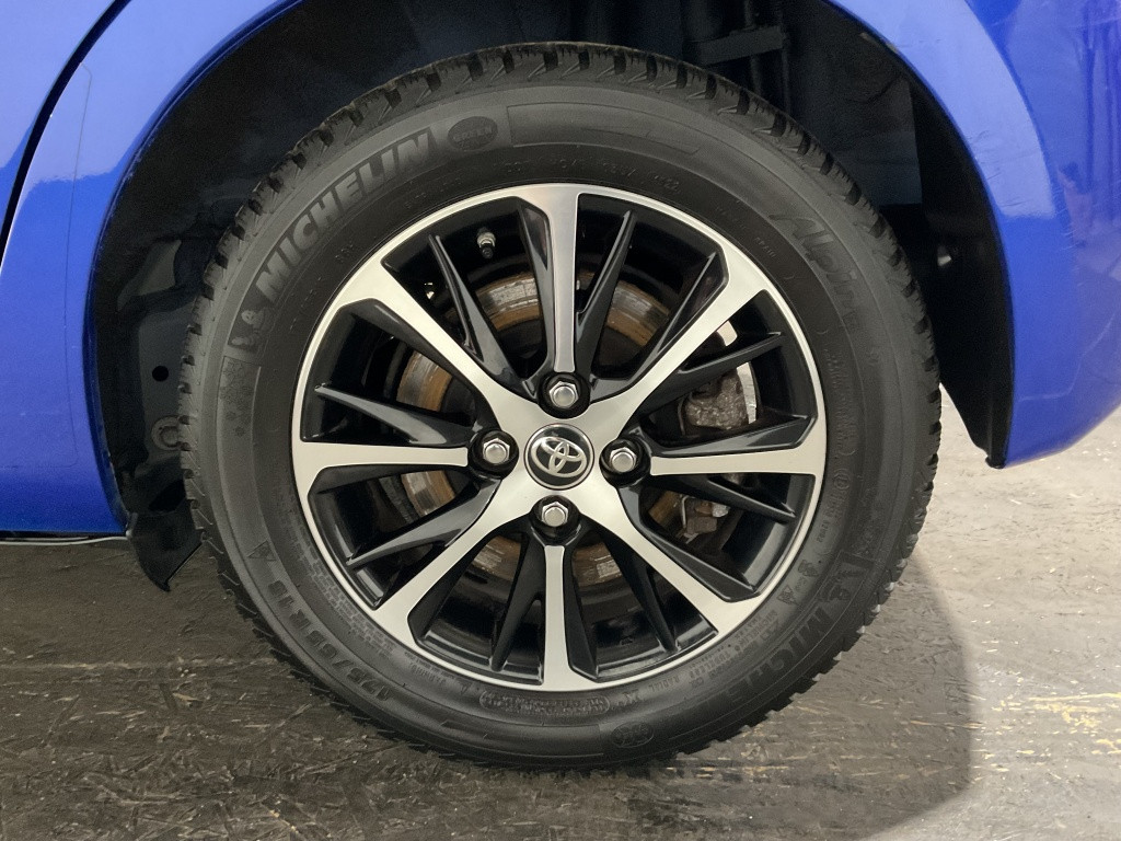 Toyota Yaris 1.5 hyb. aspiration | navi | keyless | camera |