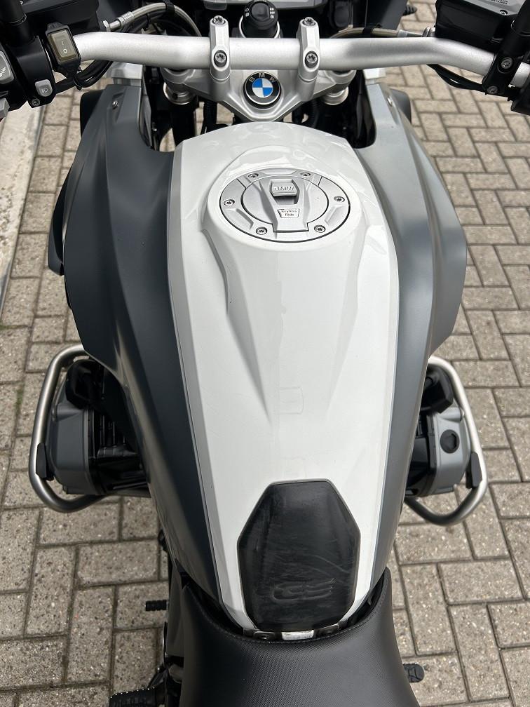 Frisse BMW R1200GS uit 2015 met 76dkm, 1e eig, vario kofferset etc €8995,-