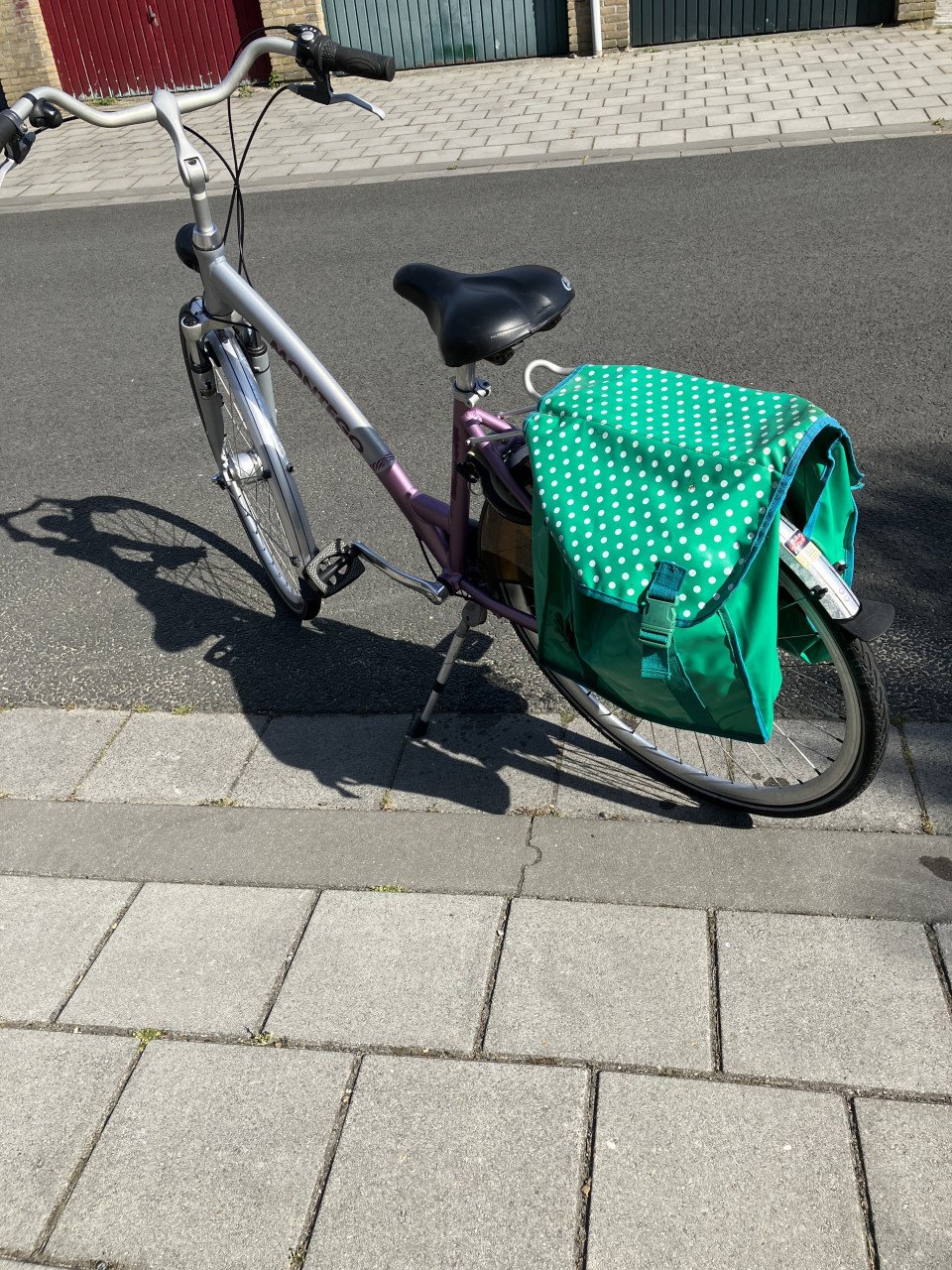 Zeer goede staat damesfiets voor €190