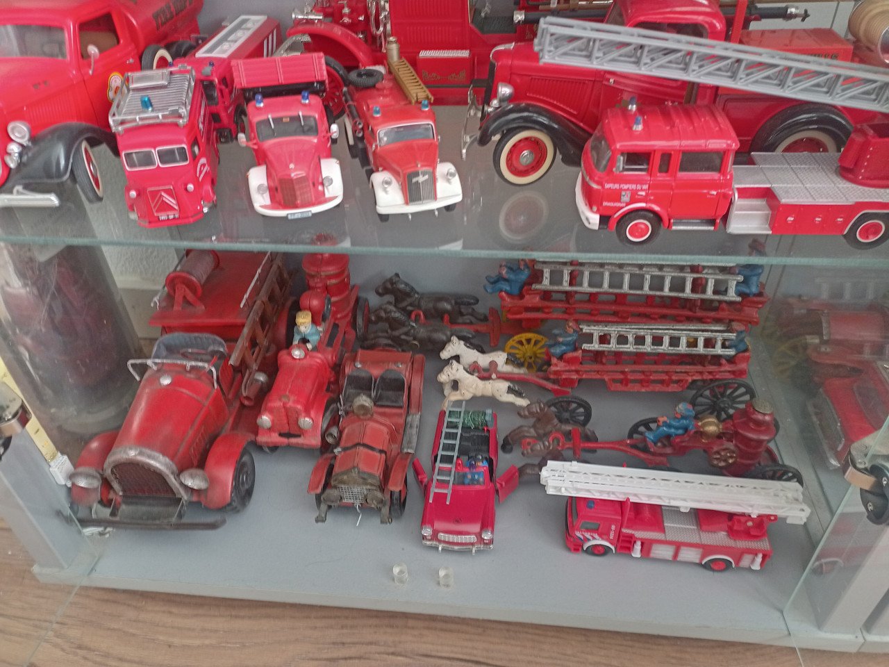 Complete modelauto verzameling brandweer