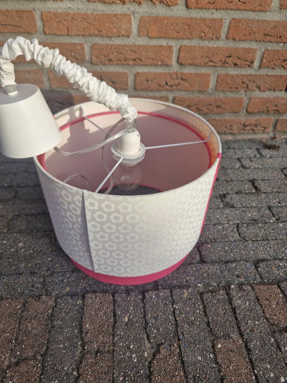 Lamp voor op meidenkamer