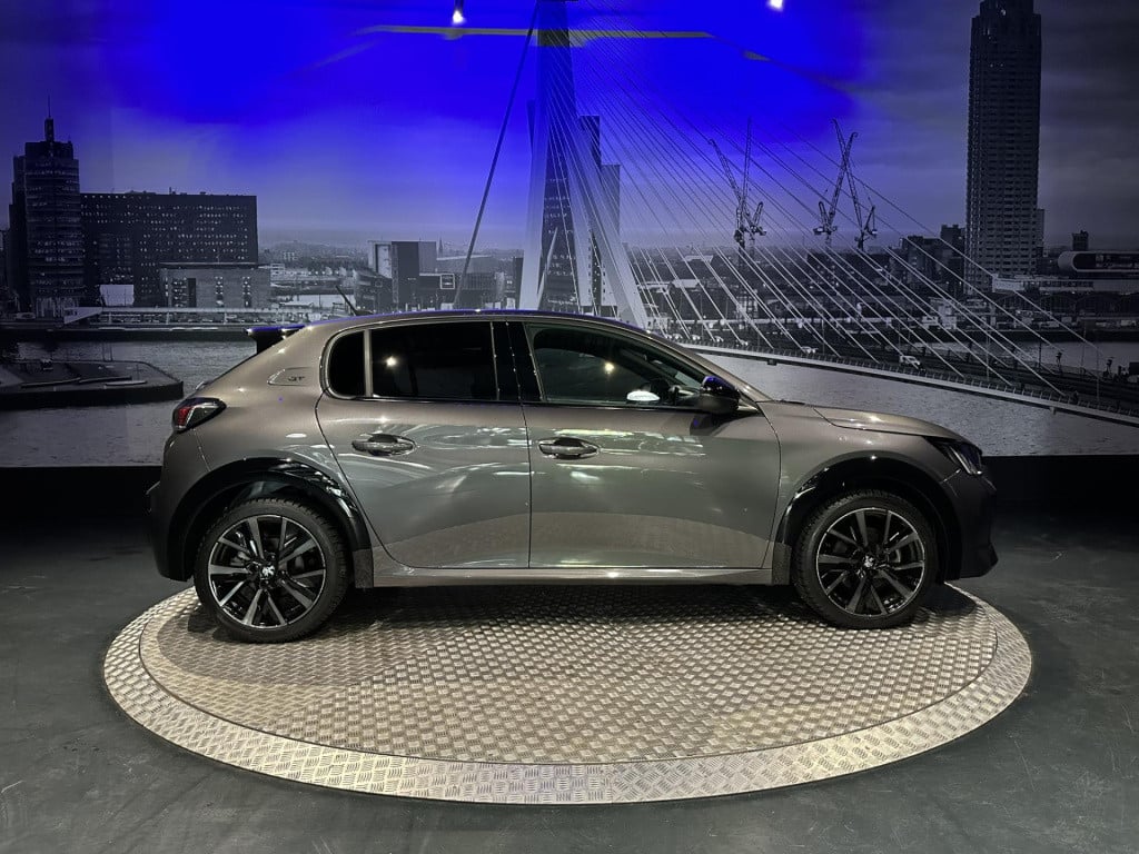 Peugeot 208 136 e-dcs6 gt *automaat*navi*appconnect*camera*