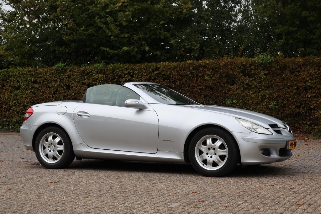 Mercedes-Benz SLK 200 k.