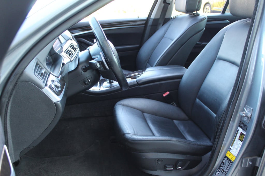 BMW 5 Serie 535xi high executive | m pakket | schuifdak | leder |