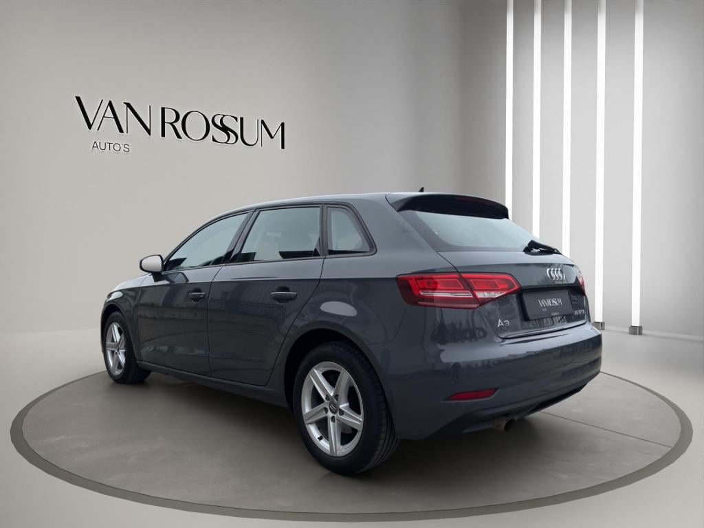 Audi A3 sportback 30 tfsi | navi | parkeersensors v+a | airco (automatisch)