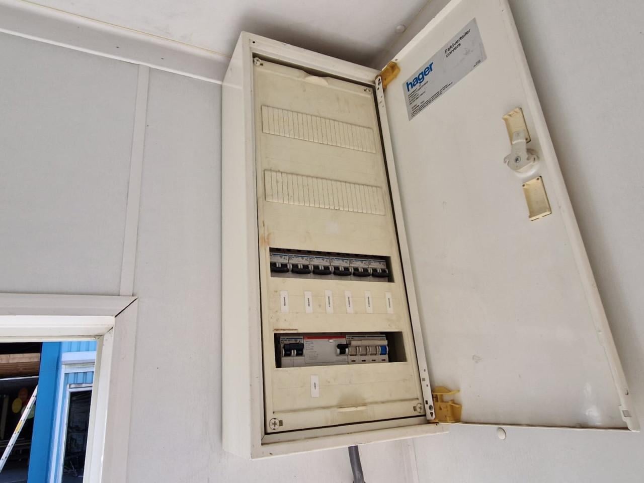 6x3m kantoorunit / woonunit / schaftkeet met keuken + toilet