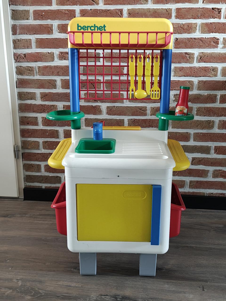 Berchet speelkeuken met toebehoren