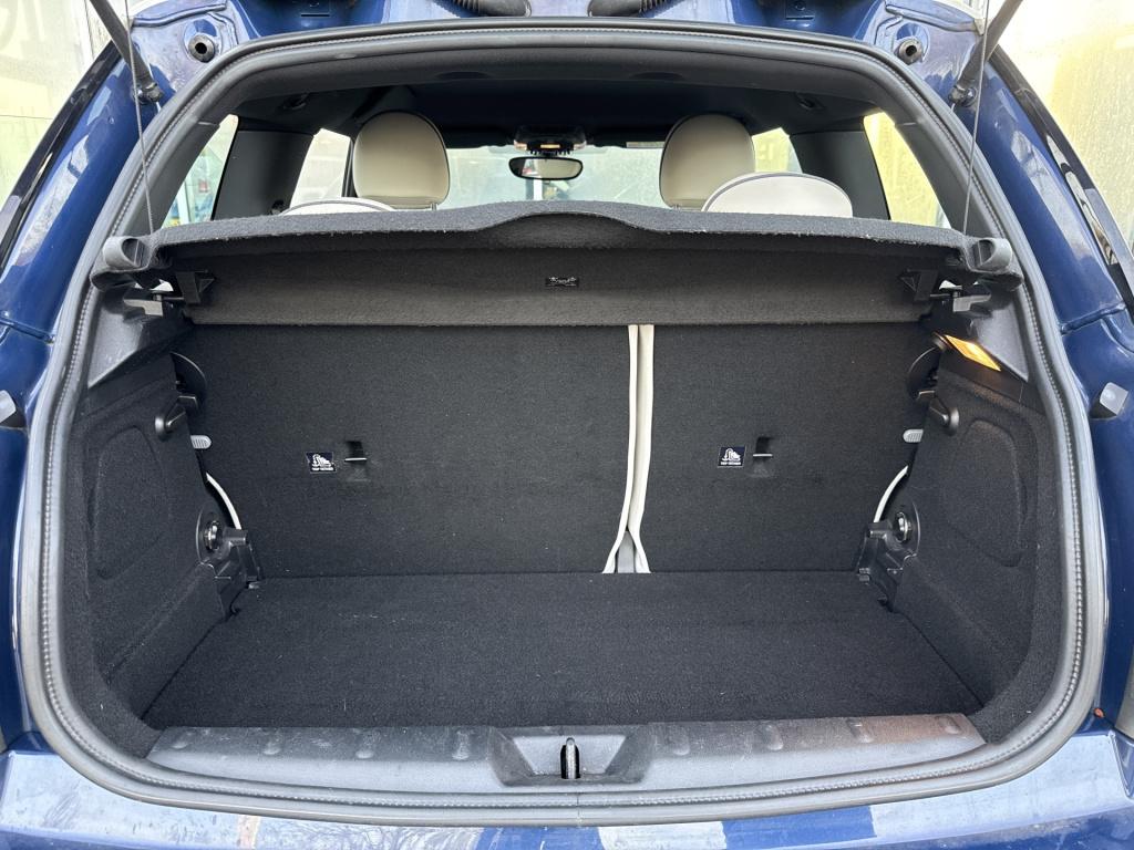 Mini Cooper mini 1.5 chili | leder | navi | led | clima | stoelverw.