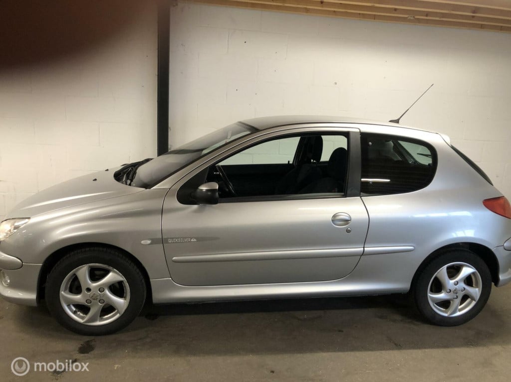 Peugeot 206 1.4-16v quiksilver