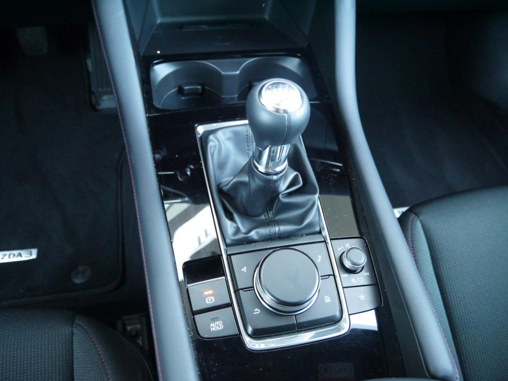Mazda 3 2.0 e-skyactiv-g m hybrid 150 homura|rijklaar