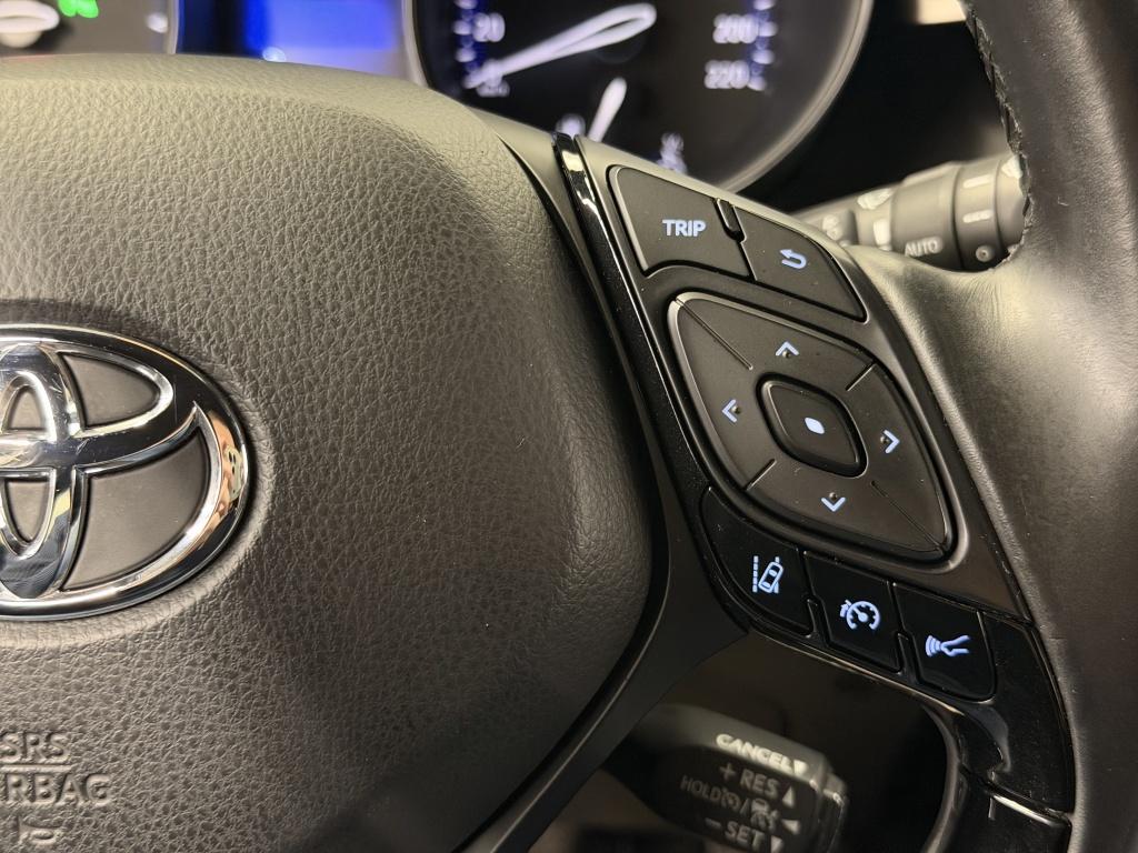Toyota C-hr 1.8 hybrid style