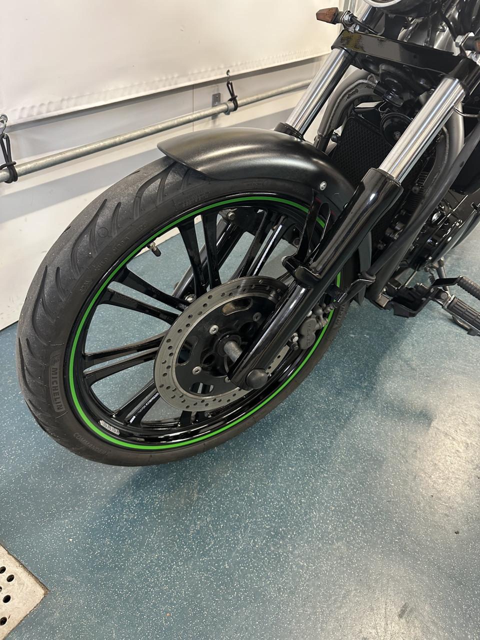 Kawasaki Vulcan VN900 Cunstom 2015