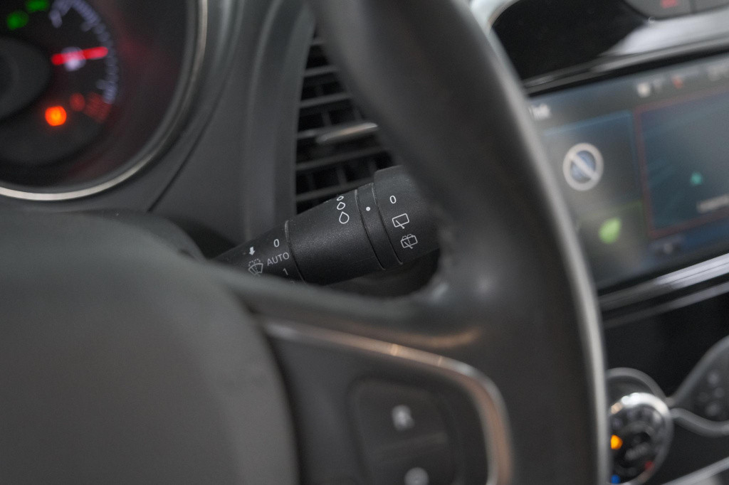 Renault Captur tce 90 intens | camera | navigatie | parkeersensoren | clima