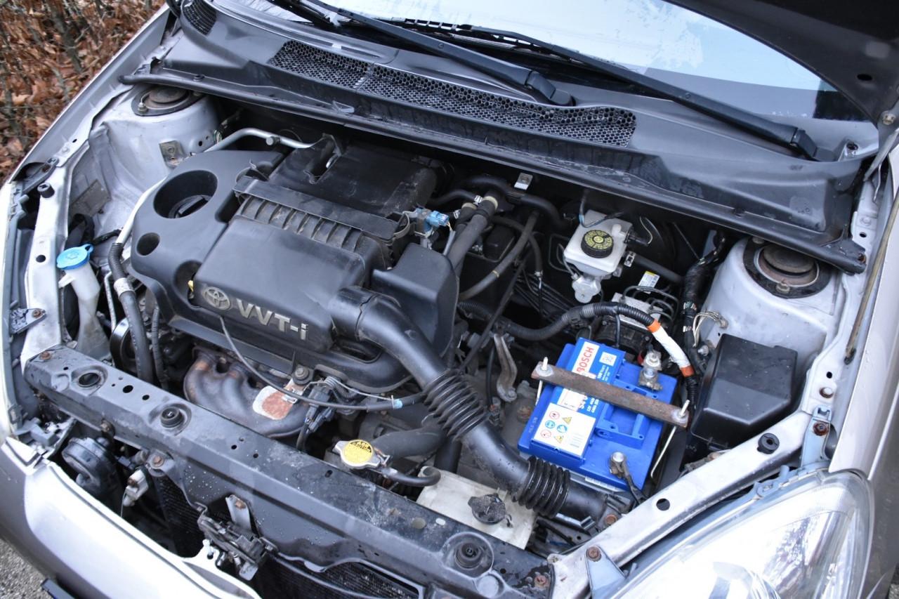 Toyota Yaris 1.3 VVT-I Airco/APK tot 24-1-2027