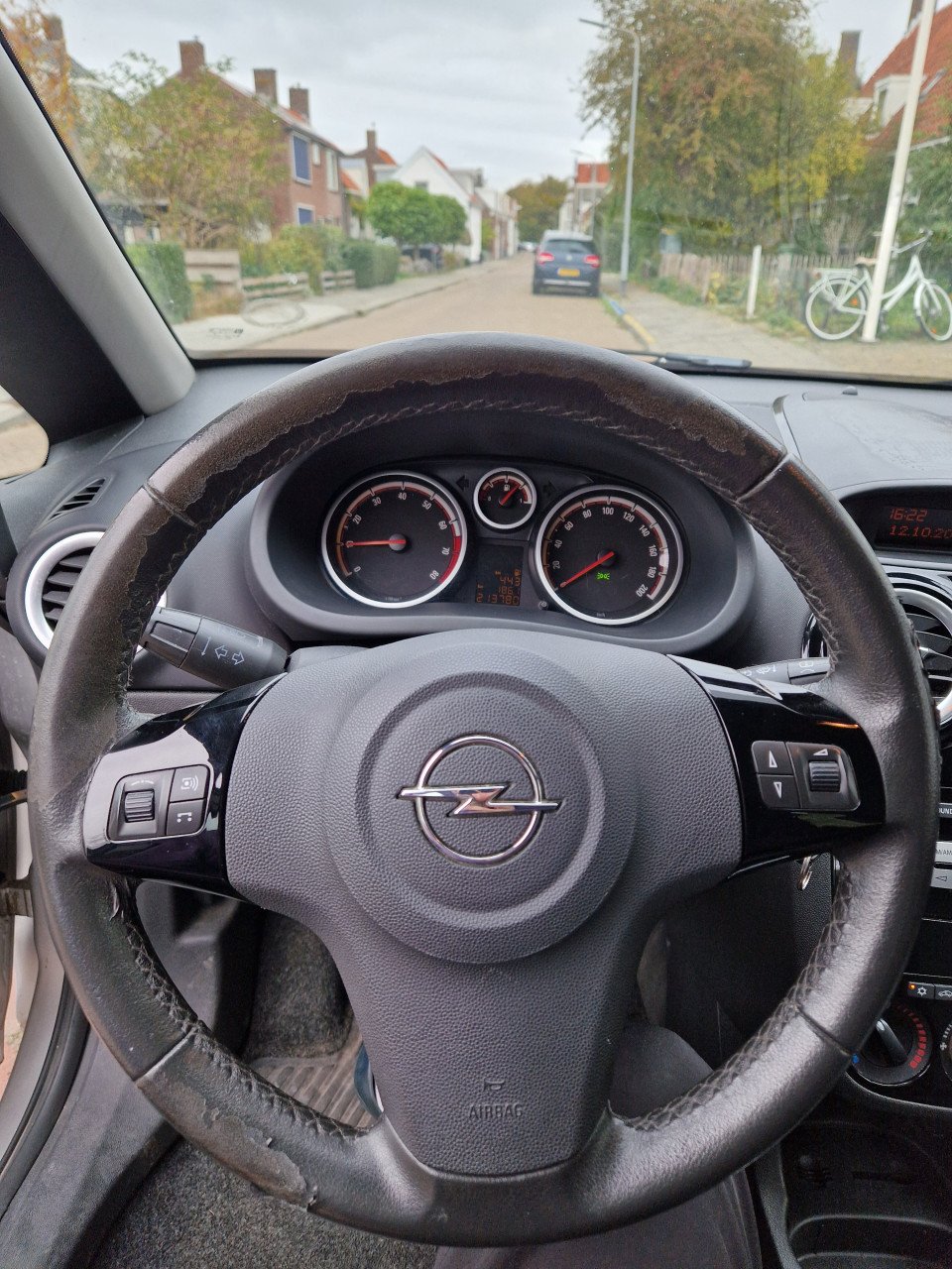Opel Corsa D 1.2 16v Edition 2009 benzine/airco/cruise/elek. ramen