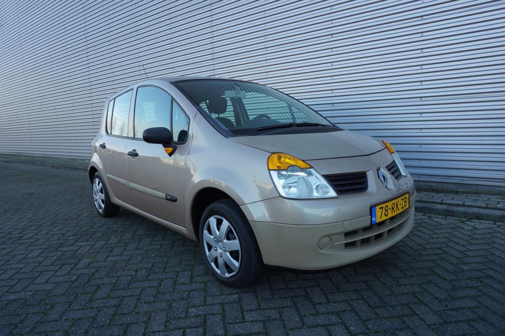 Renault Modus 1.2-16v campus elektr. ramen / trekhaak / nap