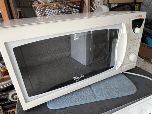 Whirlpool Easy Pizza krachtige Magnetron 900w als nieuw