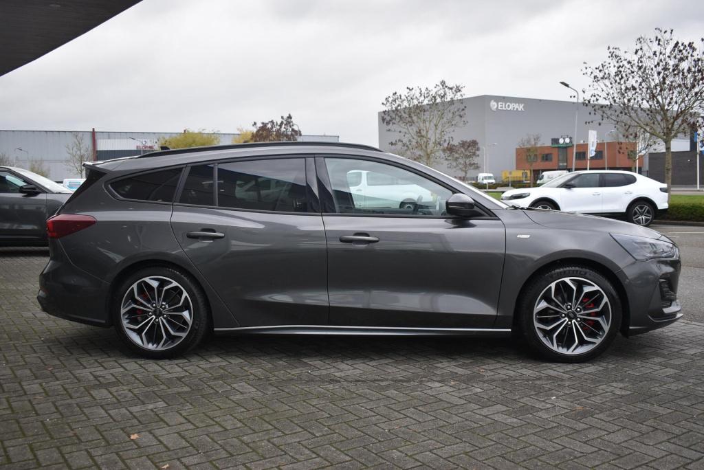 Ford Focus wagon 1.0 ecoboost hybrid st line x | climate control | cruise c