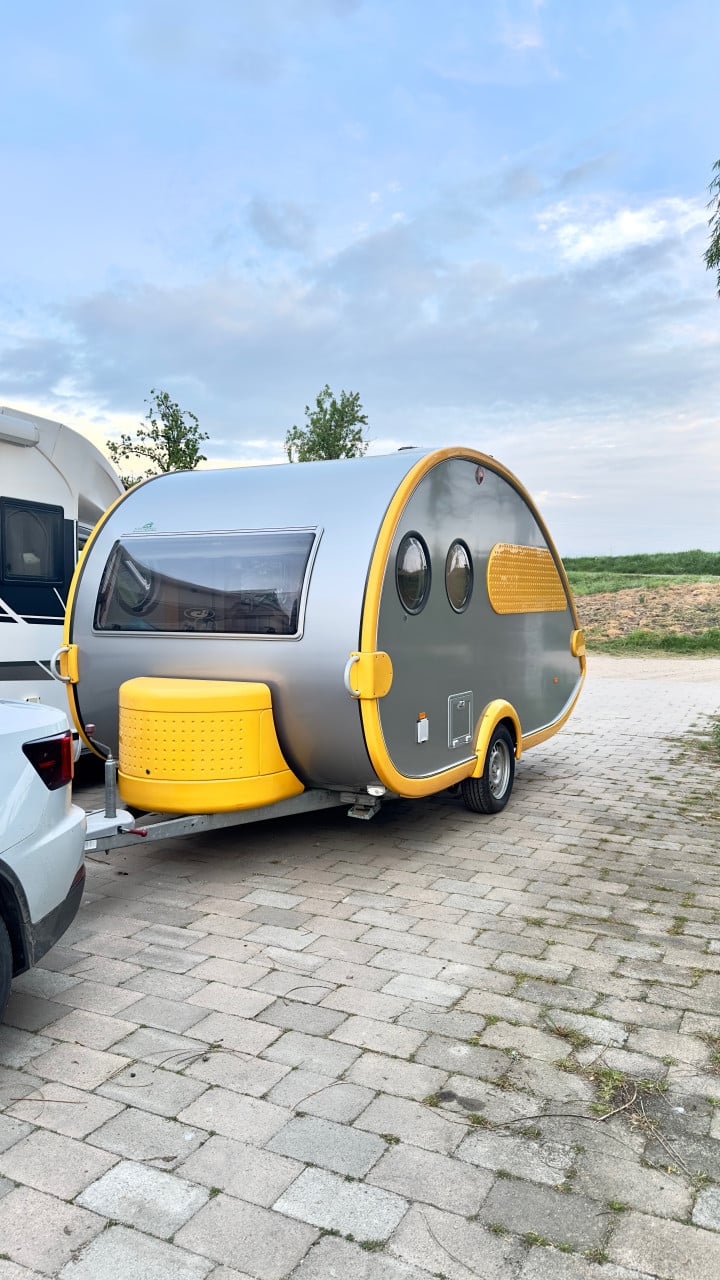 Super hippe caravan T@b 400 goedkoopste van Nederland