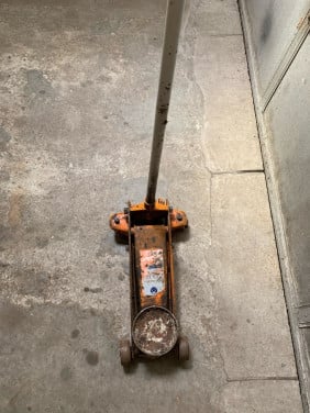 Auto