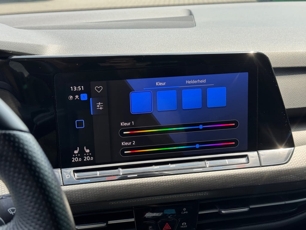 Volkswagen Golf 2.0 tsi gti * camera * stoel + stuur verwarming * carplay