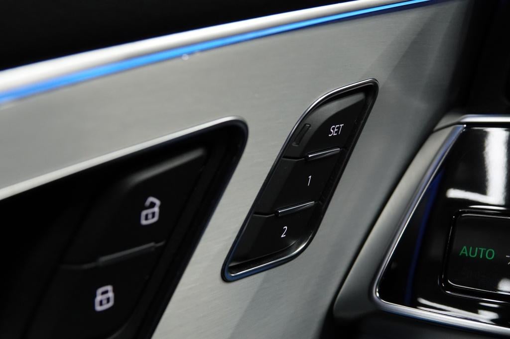 Audi Q8 55 tfsi quattro | rsq8 interieur | pano | acc | maxton |