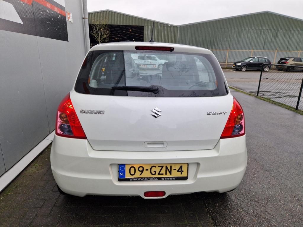 Suzuki Swift 1.3 shogun