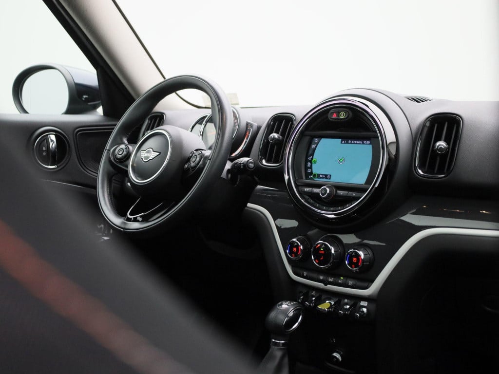 Mini Countryman 1.5 cooper all4 pepper | automaat | navigatie | panoramadak