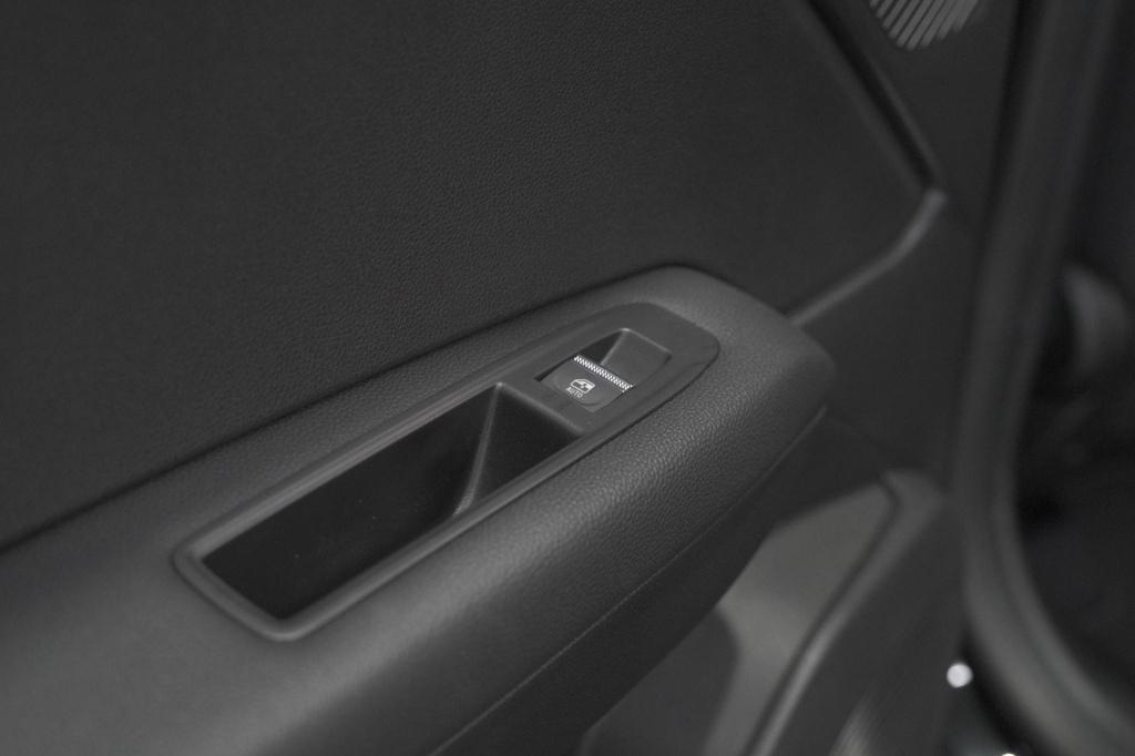 Renault Captur mild hybrid 160 edc techno | pack winter | camera | adaptiev