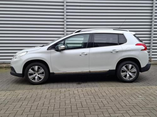 Peugeot 2008 suv 1.2 allure pano/clim/lmv/trekhaak