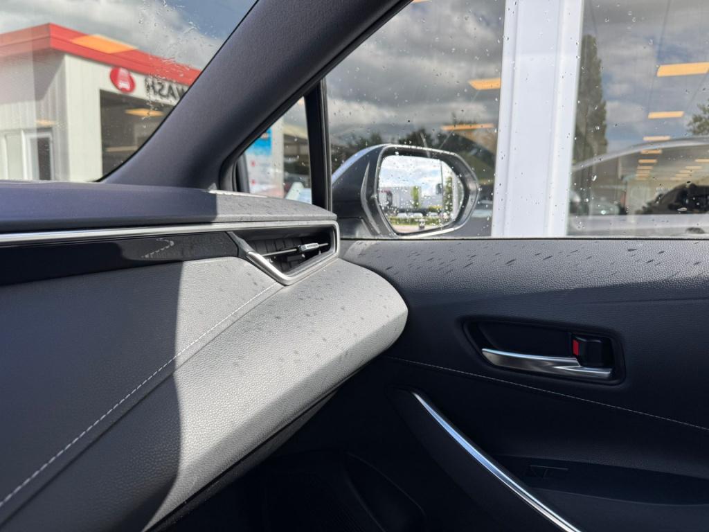 Toyota Corolla Touring Sports 1.8 hybrid dynamic