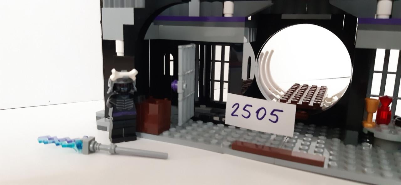 LEGO NINJAGO  2505: Spinner Duistere Fort Garmadon