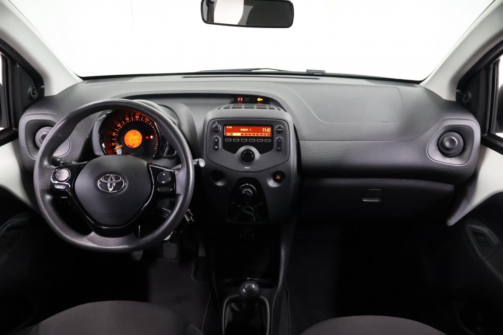 Toyota Aygo 1.0 vvt-i x-fun