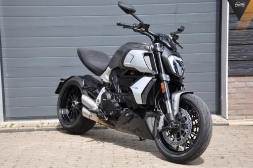 Ducati Diavel 1260 8250 km, Nederlandse motor