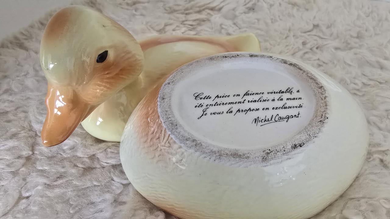 Patéschaal kuikentje Michel Caugant 🐤