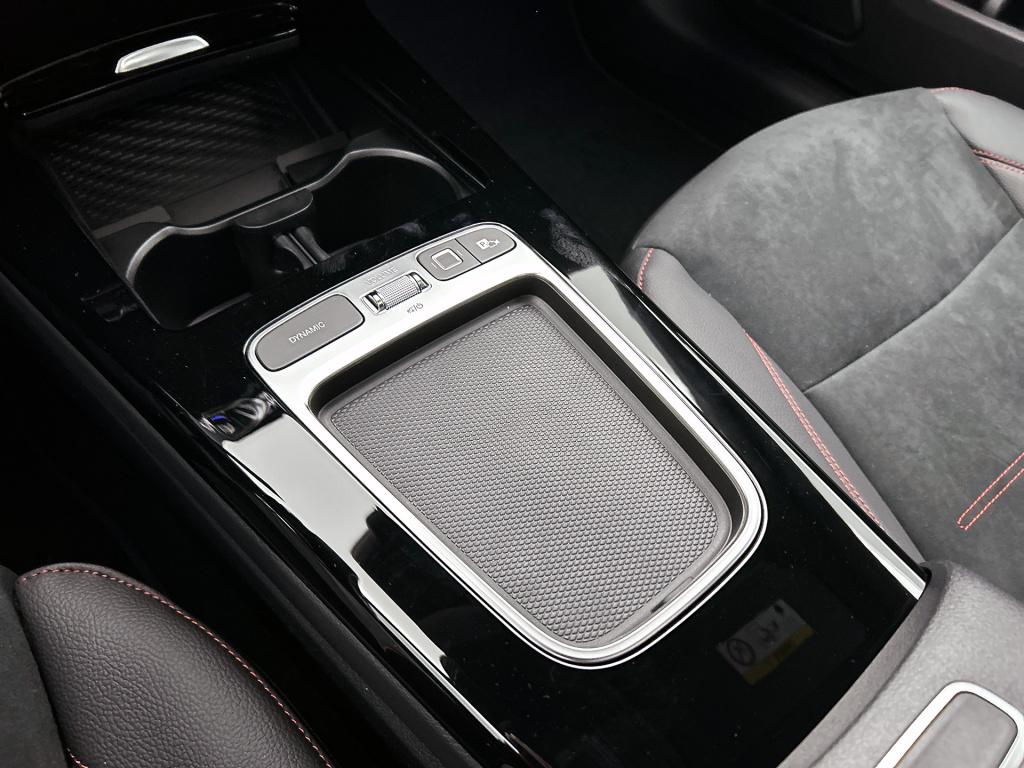 Mercedes-Benz Cla 250 e business solution amg | smartphone integratie | pan