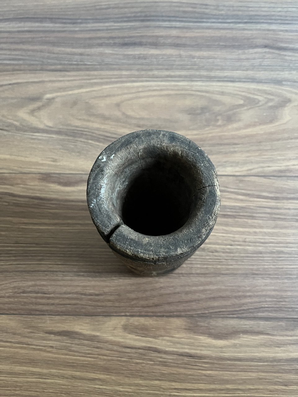 Nepalese pot nr. 8
