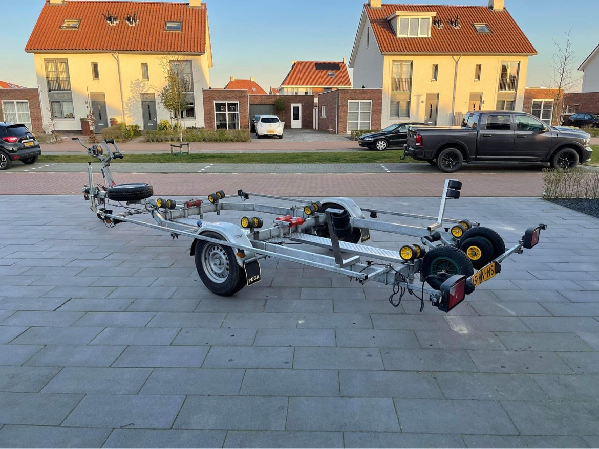 Glastron MX180 met Mercury F150