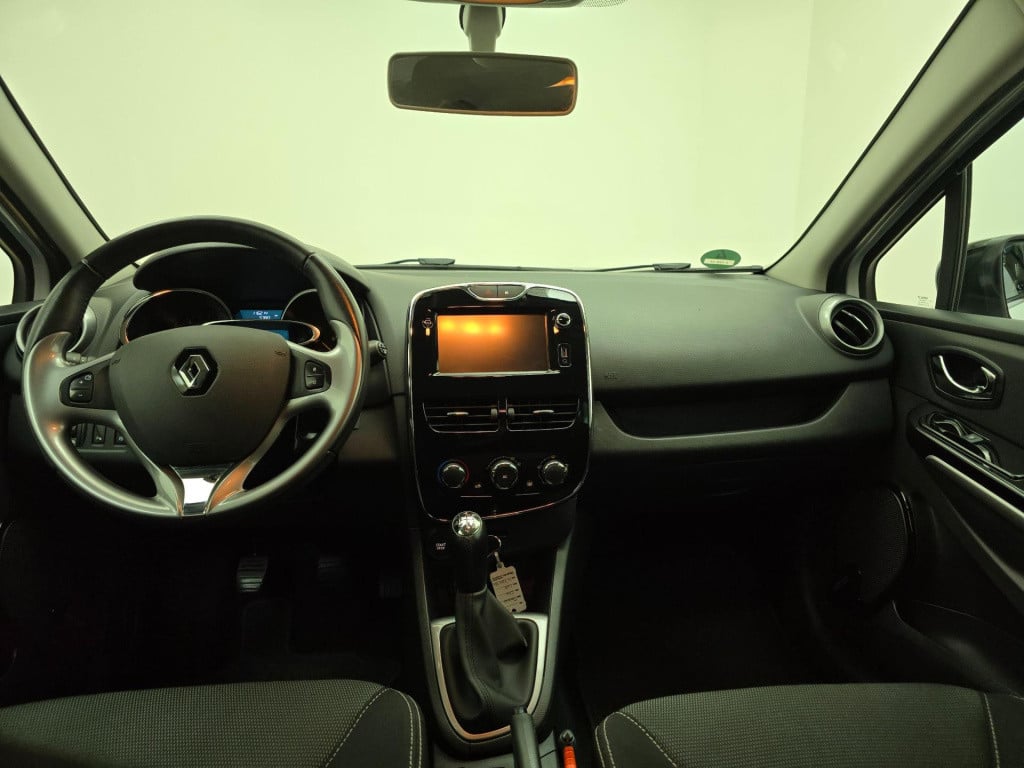 Renault Clio estate occasion kleine stationwagen met trekhaak | tweedehands