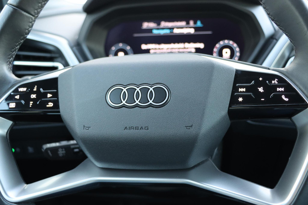 Audi Q4 E-tron 40 launch edition advanced plus 77 kwh
