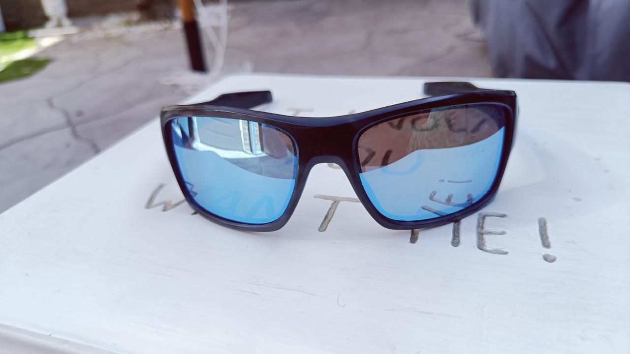 Oakley Turbine