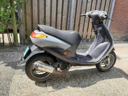 Peugeot vivacity 2 takt