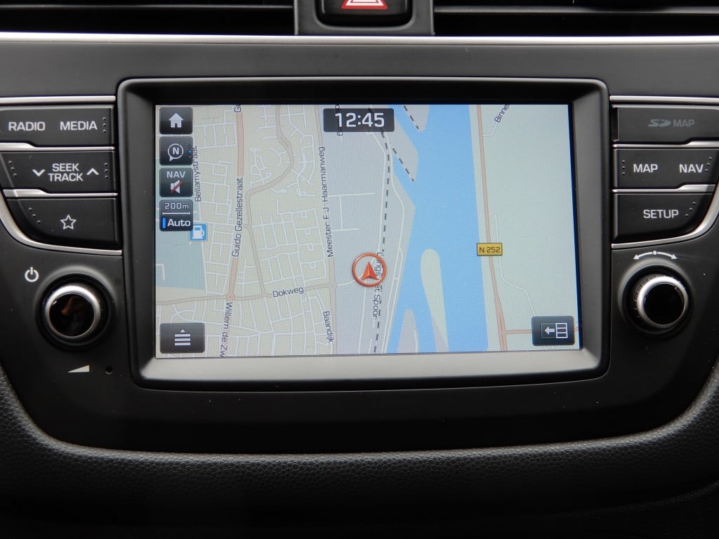 Hyundai I 20 1.0 t-gdi comfort | trekhaak | 1e eigenaar | nl auto
