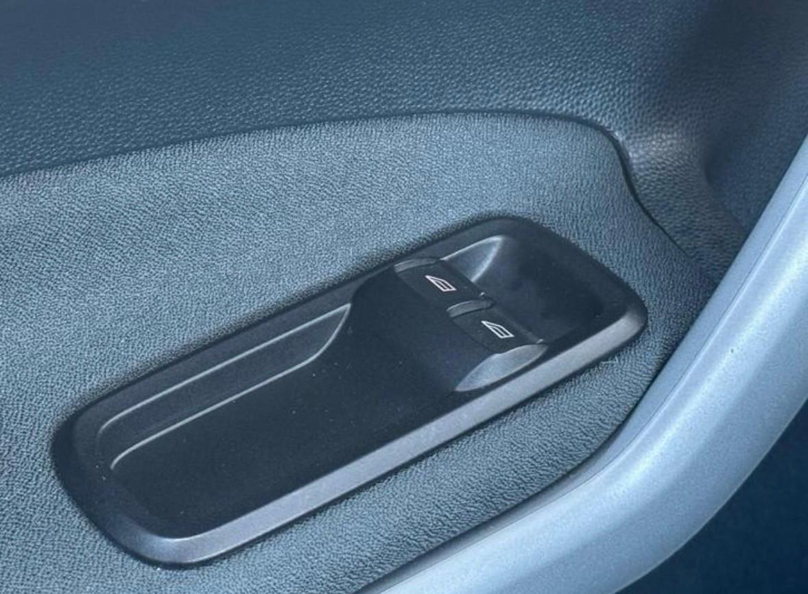 Ford Fiesta 1.25 ELEKTRISCH PAKKET| NIEUWE APK|BLUETOOTH|STVW|86.000KM