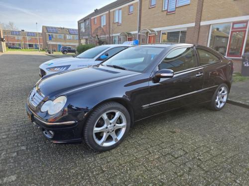 Mercedes c230 v6 2005