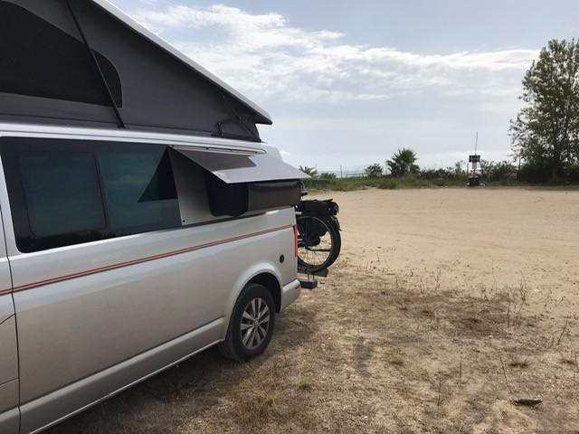 Volkswagen Transporter T6, Aut, 150pk, zilver, 83000 km