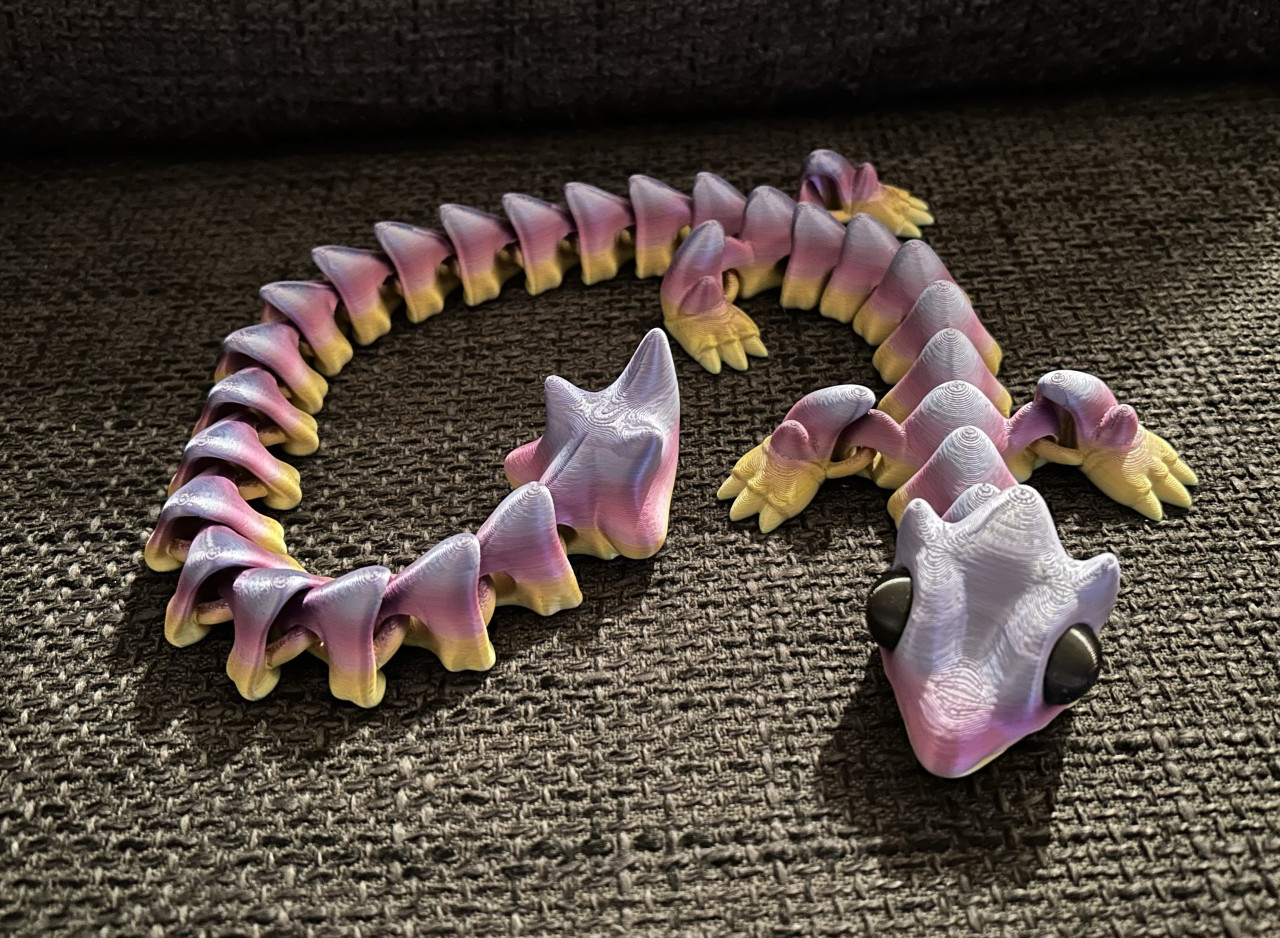 3D Printing 3 kleuren geprinte Dragon