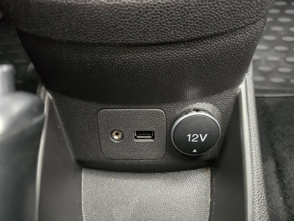Ford Fiesta occasion 1.0 style met airco en 5 deurs uitvoering | tweedehand